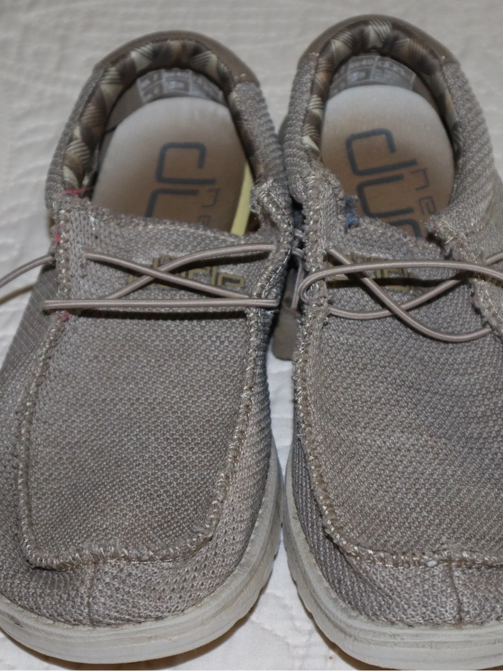 Nautica KMens Slip-On Sneakers in Taupe